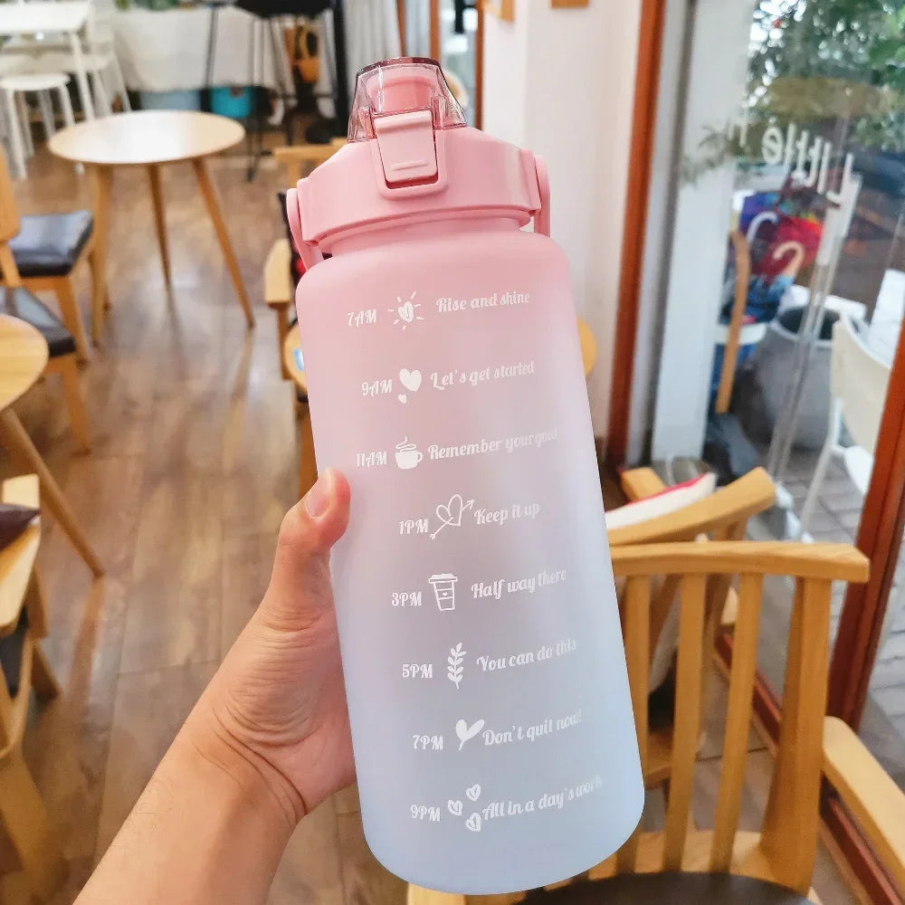 Large Capacity Water Cup Summer Sports 2000ml Graduated Straw Plastic Cup High Temperature Frothed Outdoor Sports Kettle